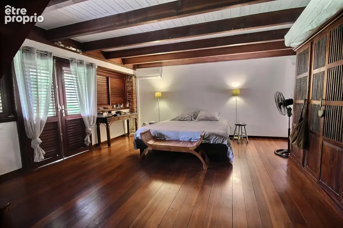 Maison 6 pièces 248 m² à vendre à Les Trois-Ilets (97229) - photo 7