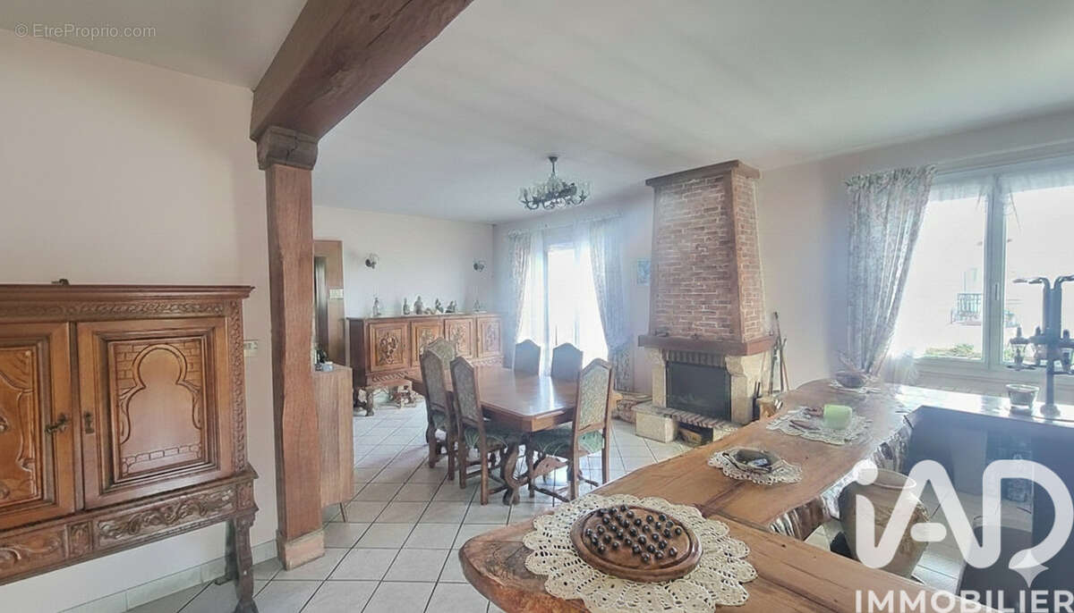 Maison 185 m² à La Tremblade  - photo 3