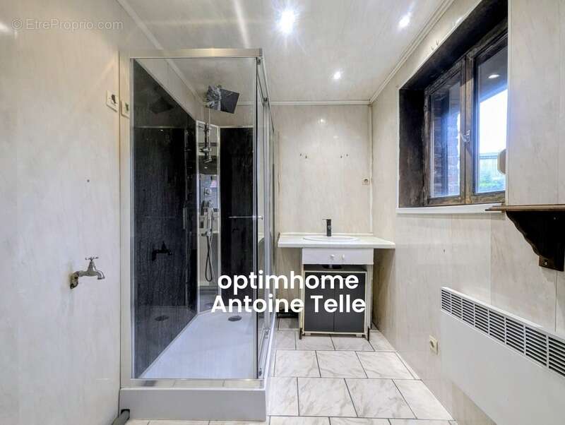 Maison à SAINT-BENIN