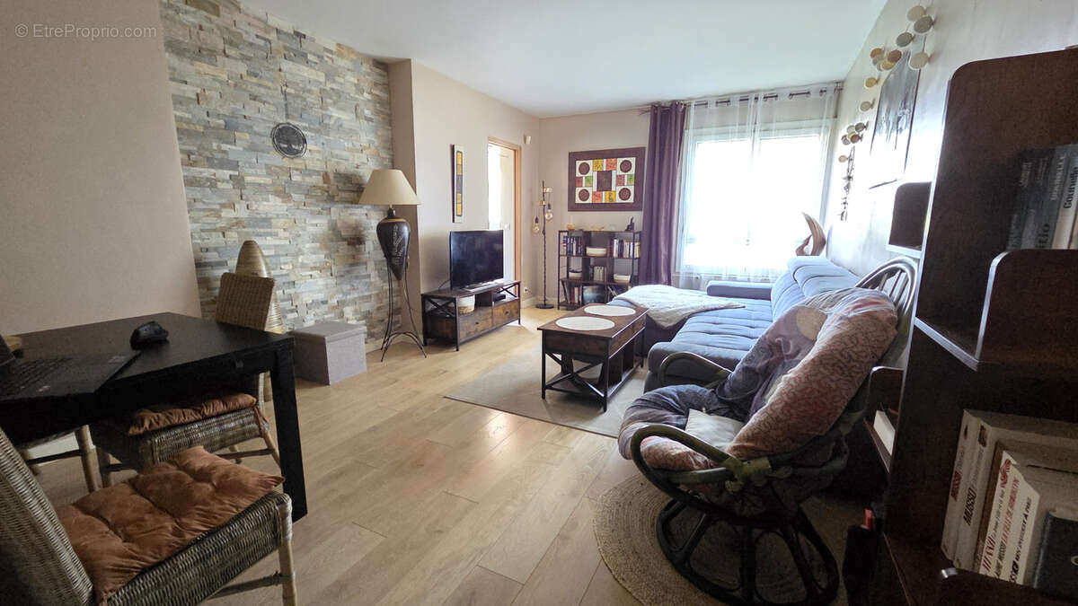 Appartement à BOISSY-SAINT-LEGER