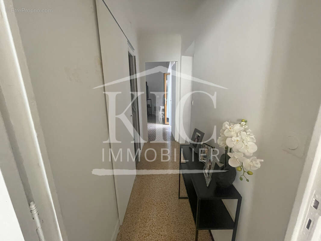Carcassonne centre-ville - appart t4 - 91 m2 - terrasse - photo 6