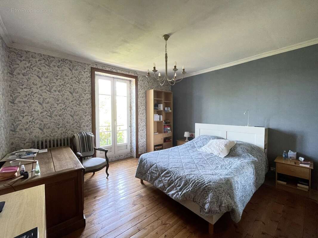 Maison à PLOUER-SUR-RANCE