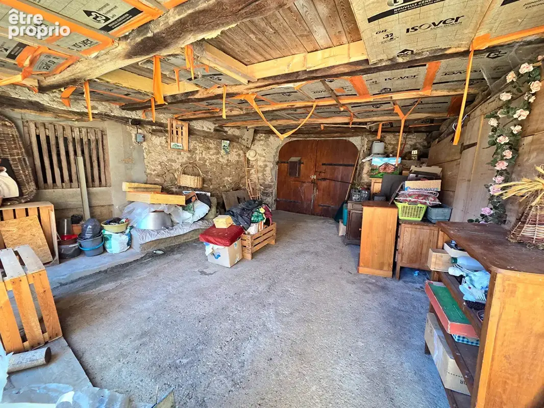 Maison de caractère en pierres dans un hameau calme - photo 14