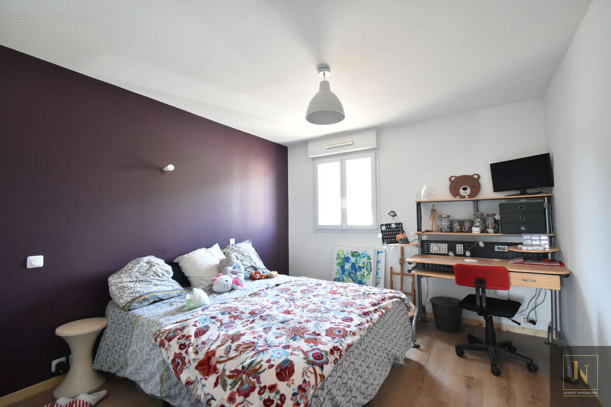Maison 5 pièce - 4 chambres - 103 m2 - Centre Saint Avé - Au calme - Entièrement rénové - photo 9