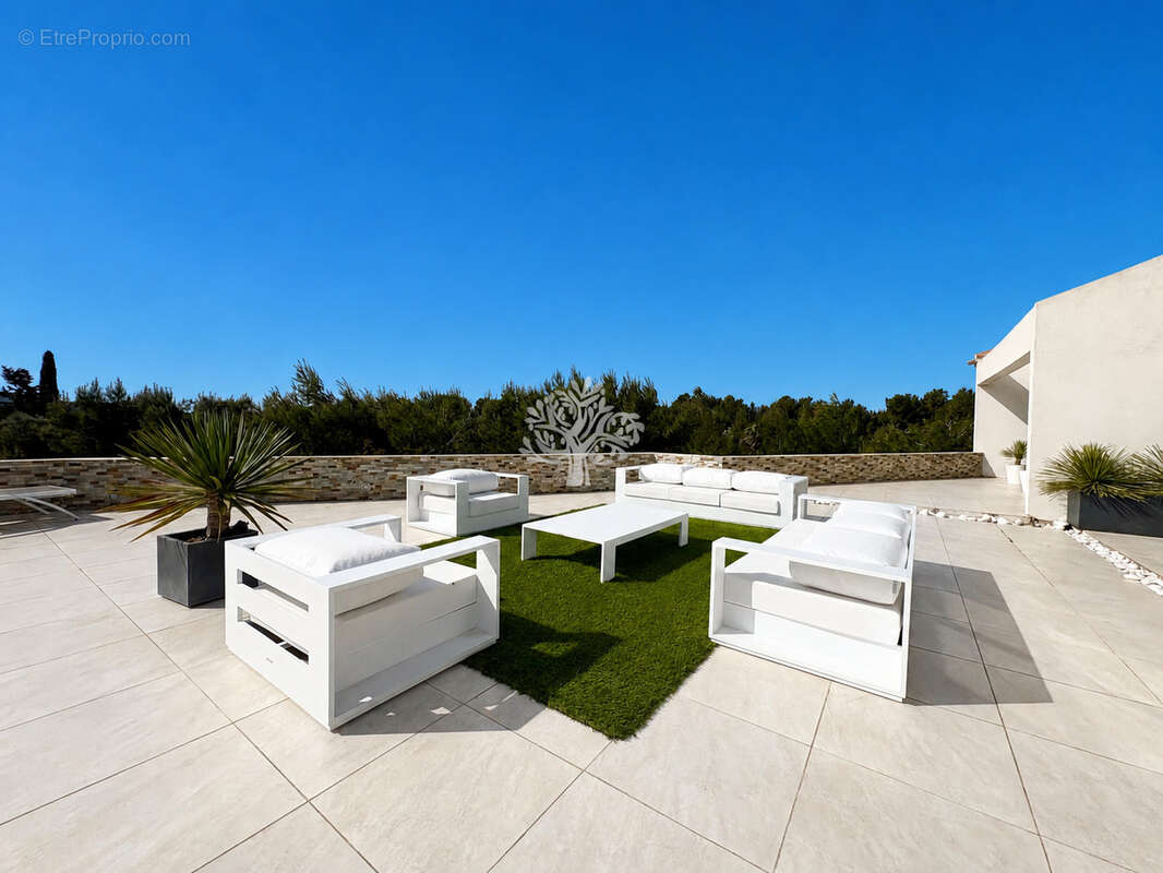 Maison à LA CADIERE-D'AZUR
