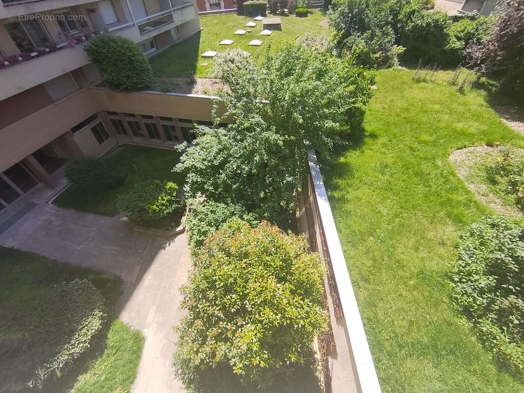Appartement à PARIS-19E