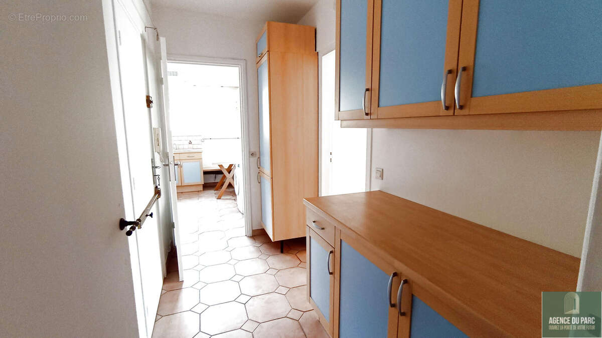 Appartement à VILLE-D'AVRAY