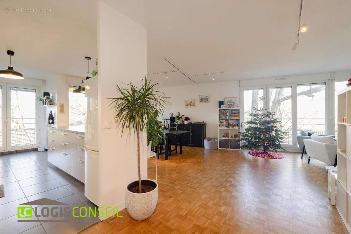 Appartement à CHATENAY-MALABRY