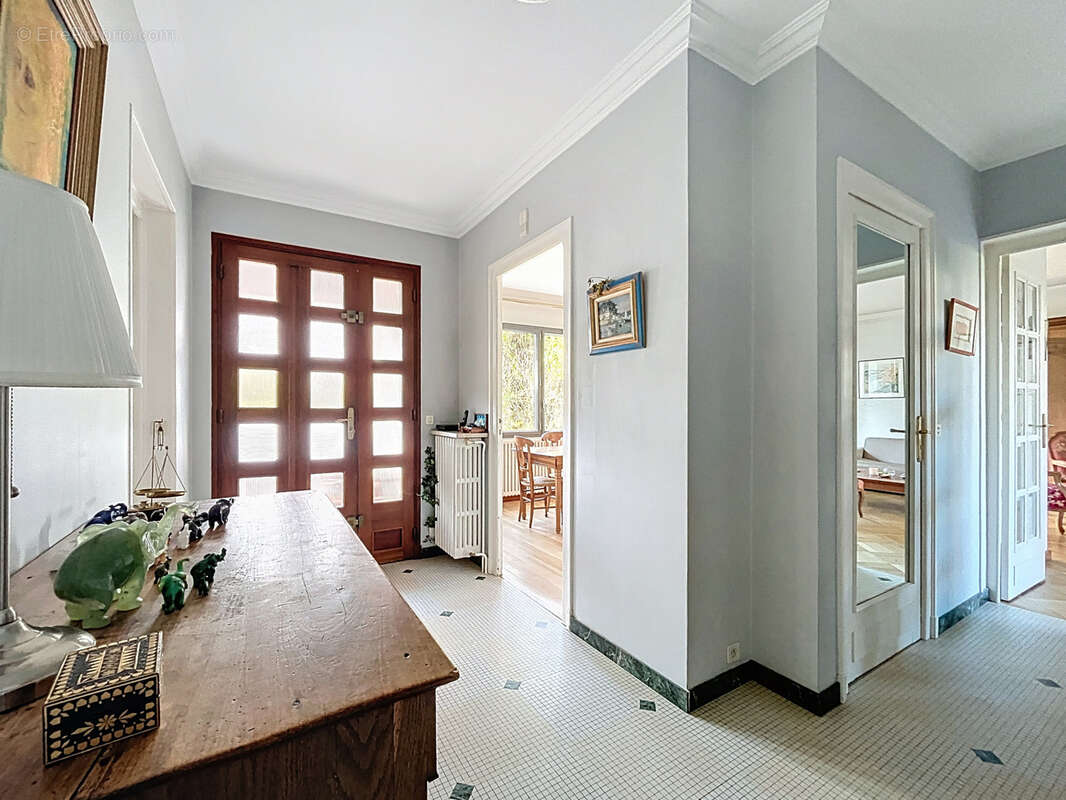 Maison à FRANCHEVILLE