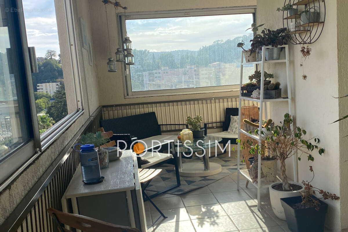 Appartement à CAGNES-SUR-MER