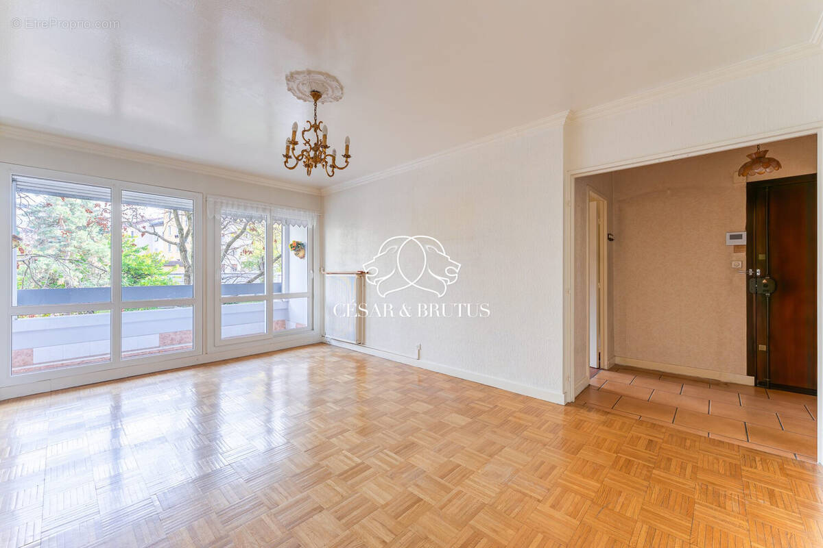 Appartement à LYON-7E