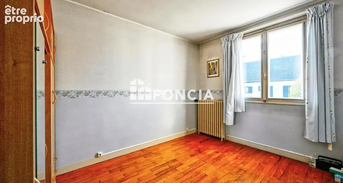 Maison 2 chambres avec sous-sol total et terrain de près de 600 m² - photo 7