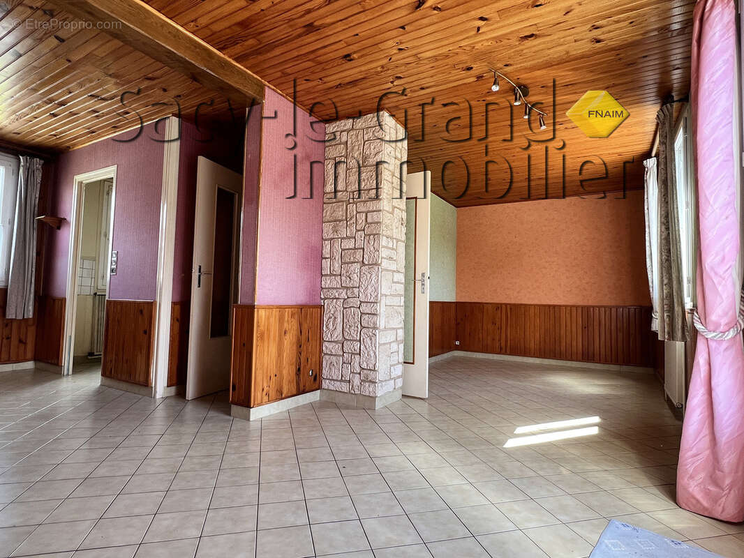 secteur LABRUYERE ROSOY VERDERONNE 169 000 € 2 chambres et grenier - photo 7