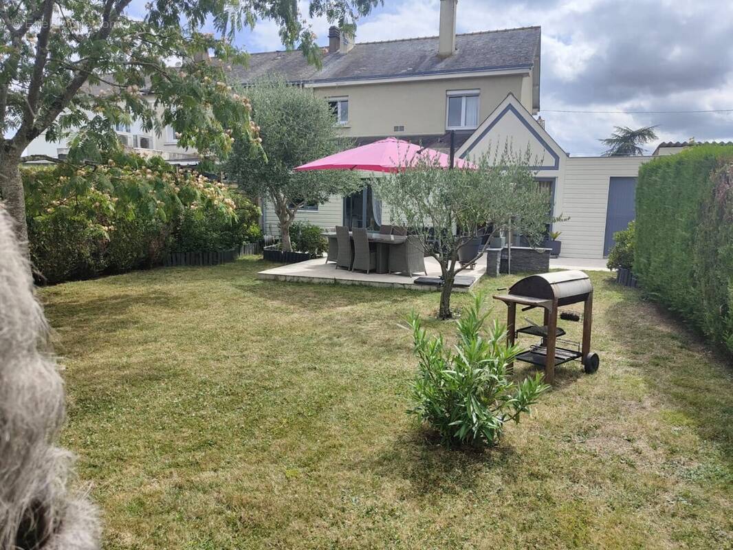 Maison à SAINT-BARTHELEMY-D&#039;ANJOU