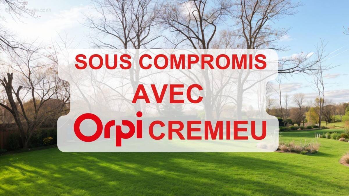 Terrain à CREMIEU