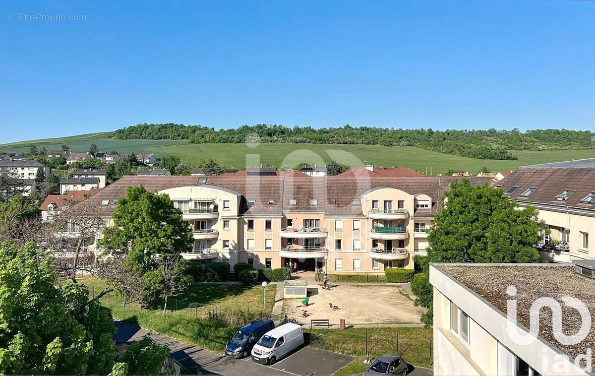 Photo 9 - Appartement à BEYNES