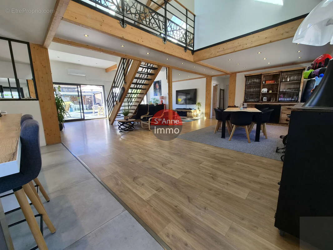 Maison à HAILLES