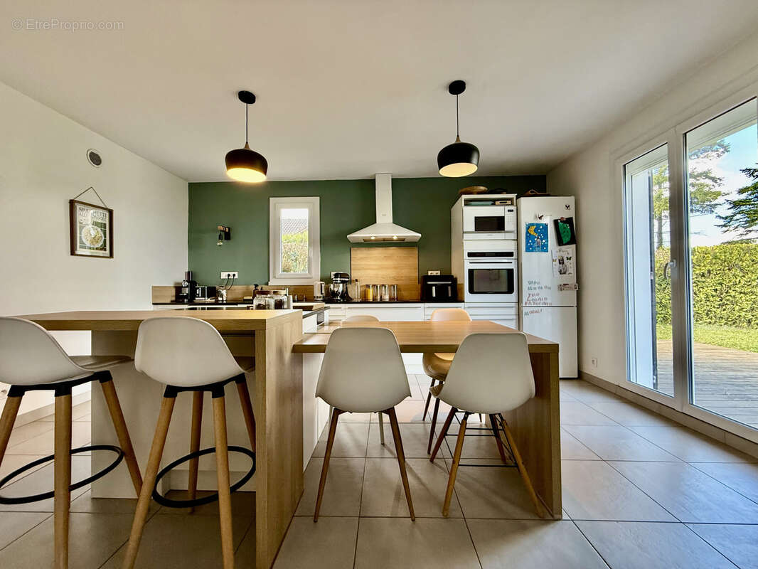 Maison à VILLEFONTAINE