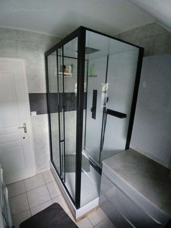 Maison à NEUVILLE-SAINT-REMY