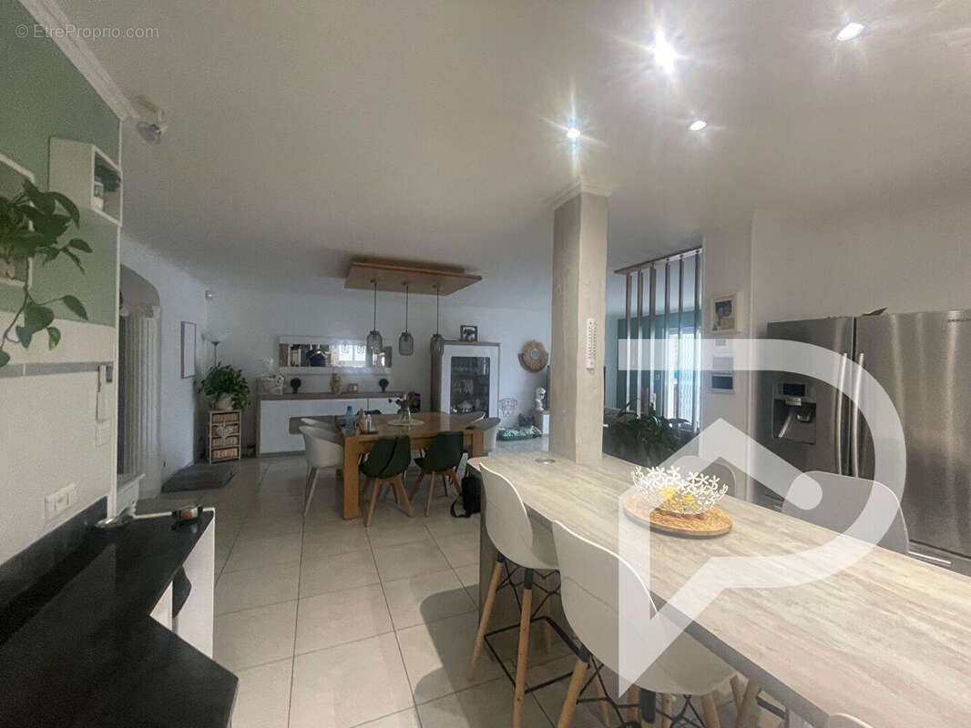 Maison à COLOMBIERS