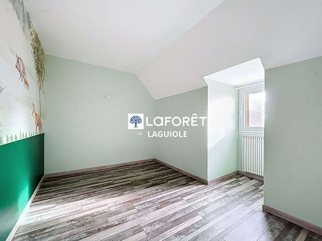 Maison à SAINT-HIPPOLYTE