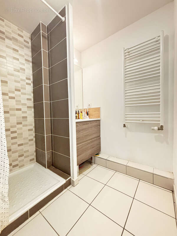 Appartement à VENISSIEUX