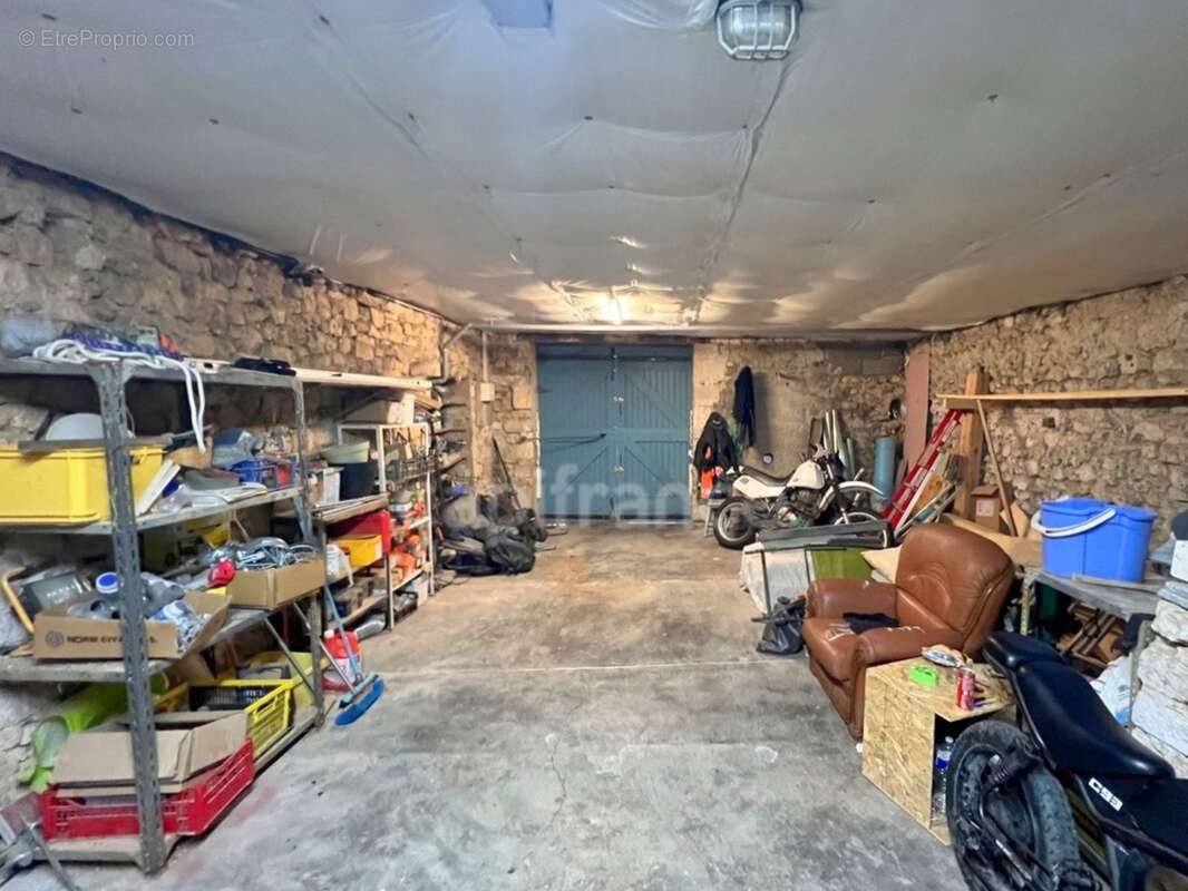 Maison de village 300 m² avec jardin et garage à vendre à Reillanne (04110) – Cœur du Luberon - photo 29