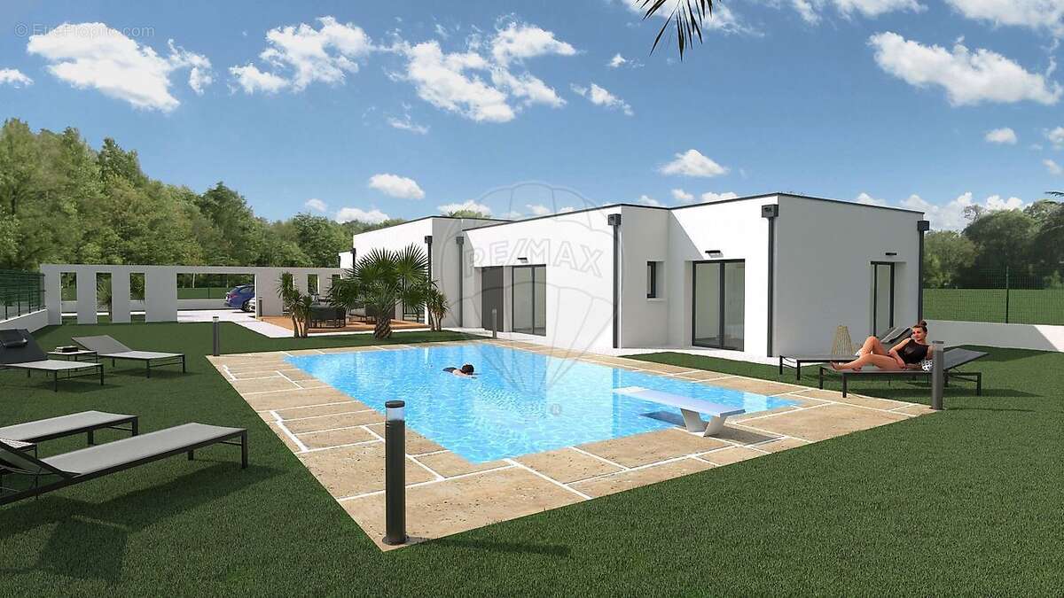 Terrain à LES MATHES