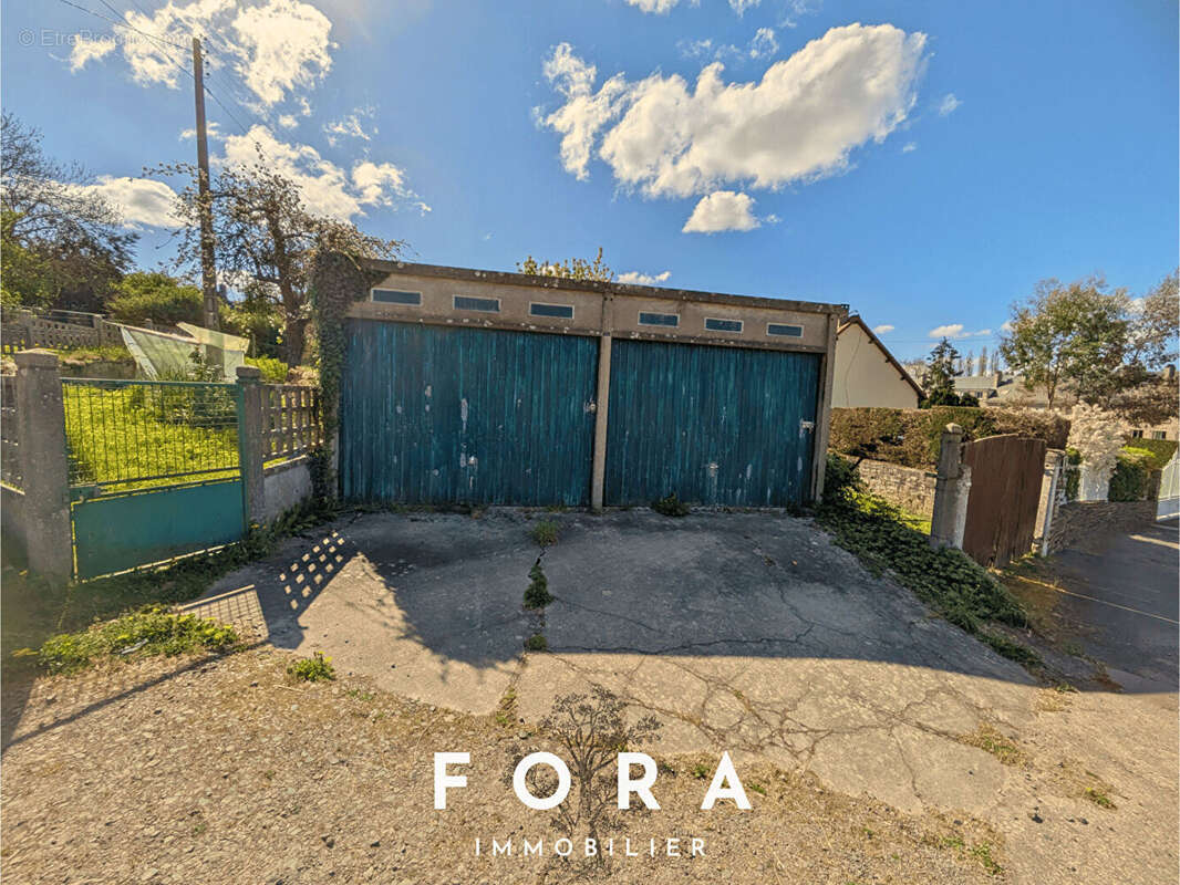 Maison à PONT-D&#039;OUILLY