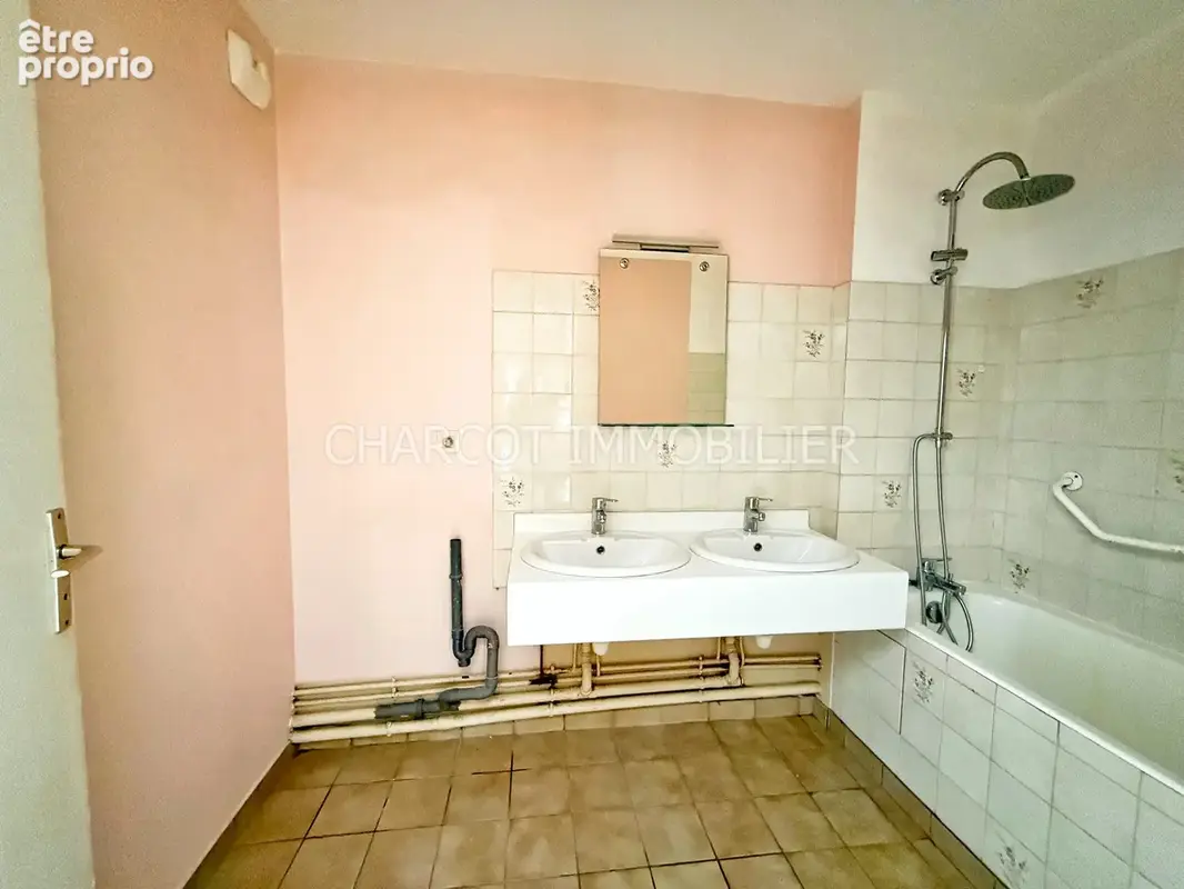 EXCLUSIVITÉ   LYON 5ème, près Point du Jour, appartement T4 traversant de 95 m2 + terrasse / Garage en sus - photo 12