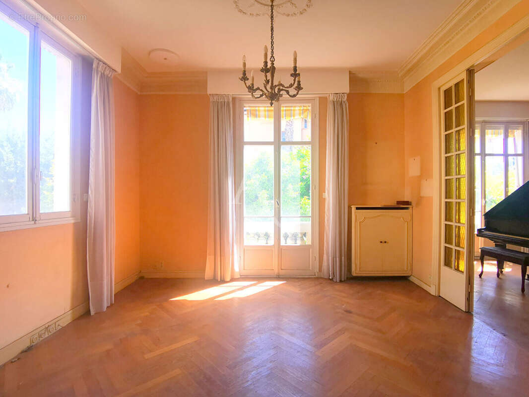 Saint maurice : superbe villa belle epoque - photo 2