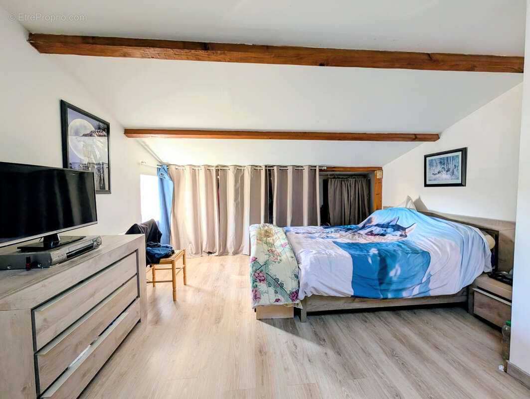 Maison à LES HERBIERS