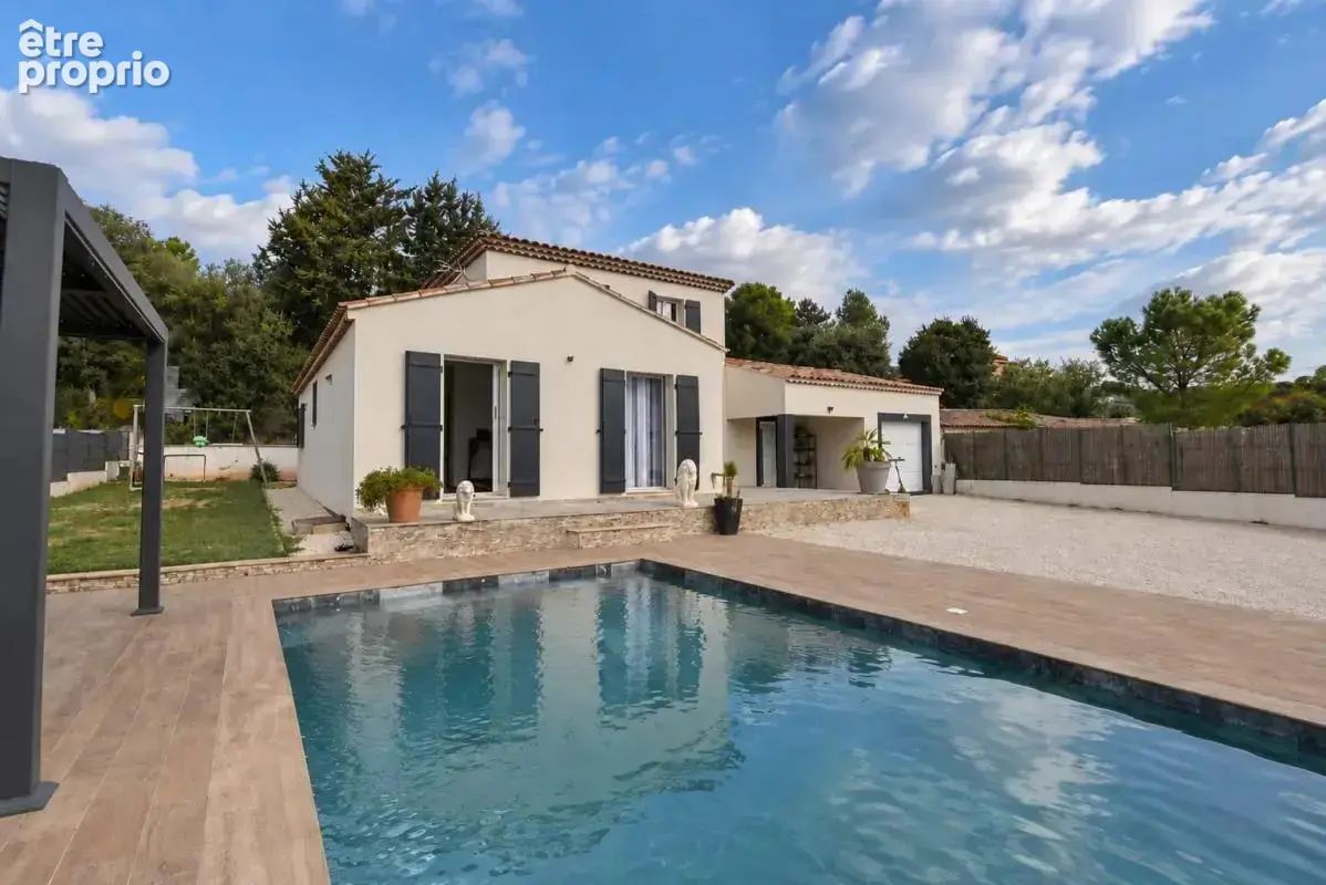 Maison à GINASSERVIS