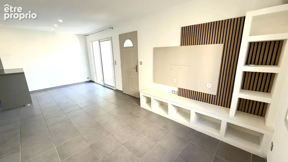 Villa dans résidence sécurisé, ouest de Carpentras. - photo 4