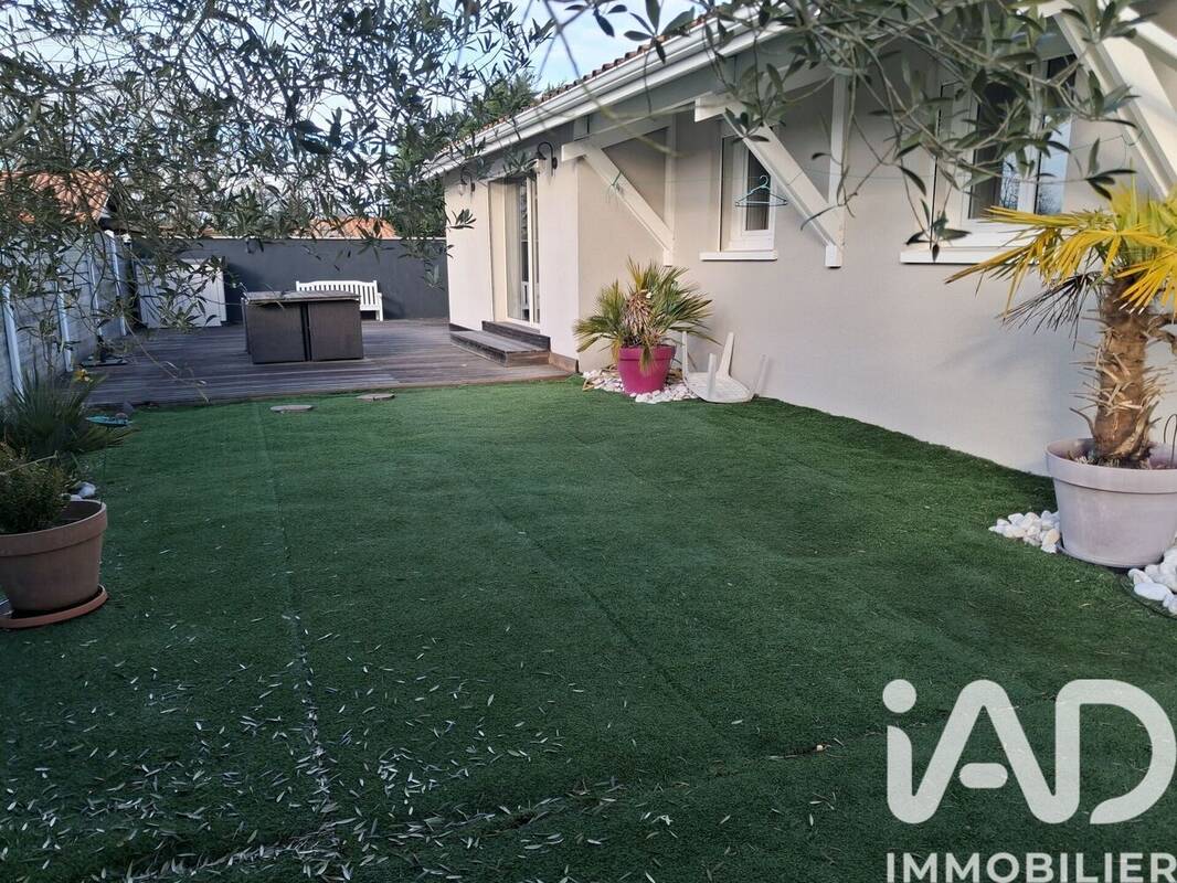 Photo 1 - Maison à LANTON