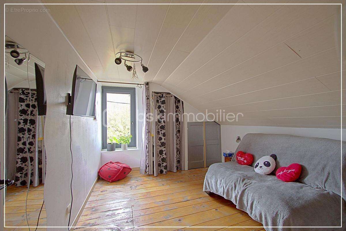 Maison à LES ABRETS