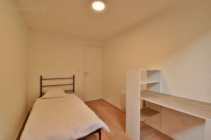 Appartement à VOLONNE