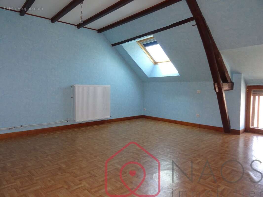 Maison à AUBIGNY-SUR-NERE