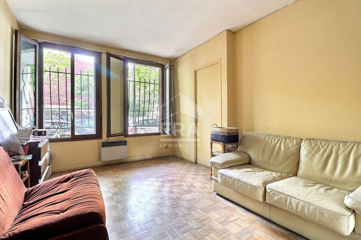 Appartement à AUBERVILLIERS