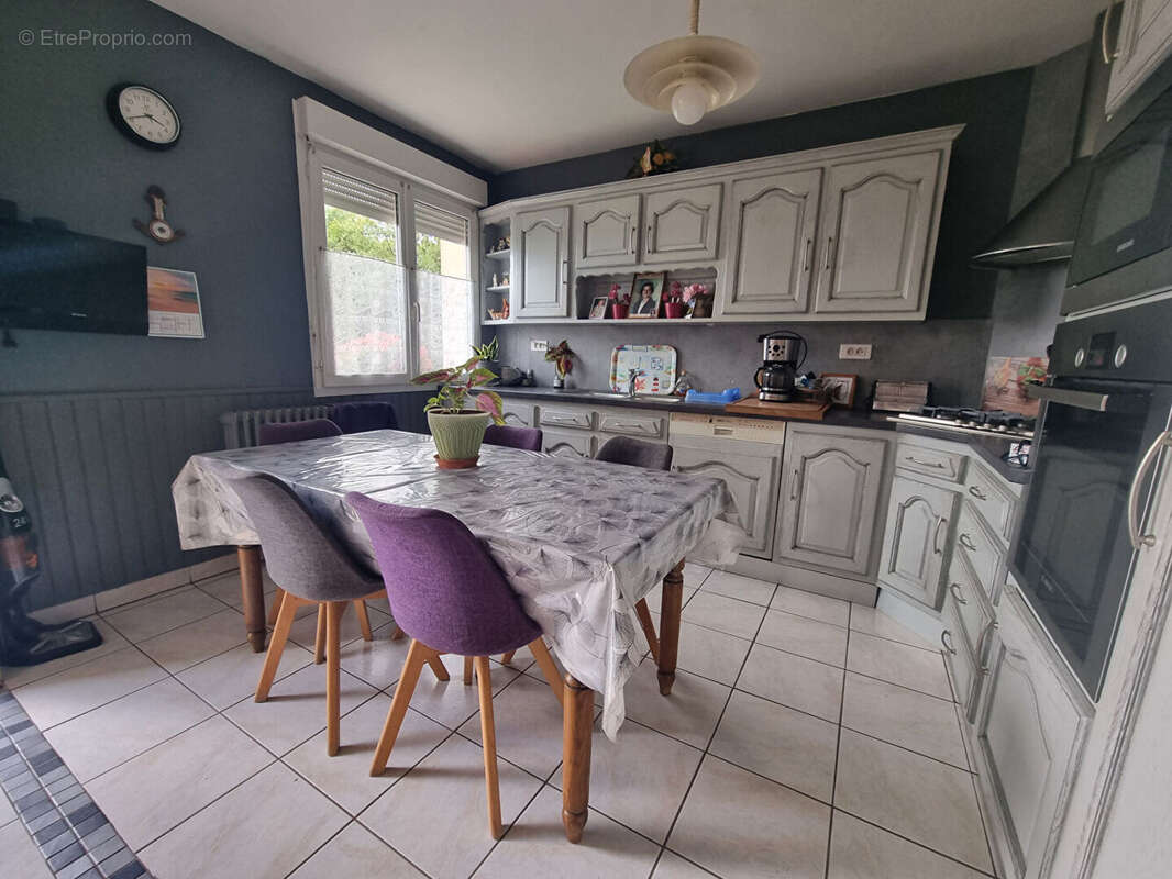 Maison Isigny Le Buat - photo 2