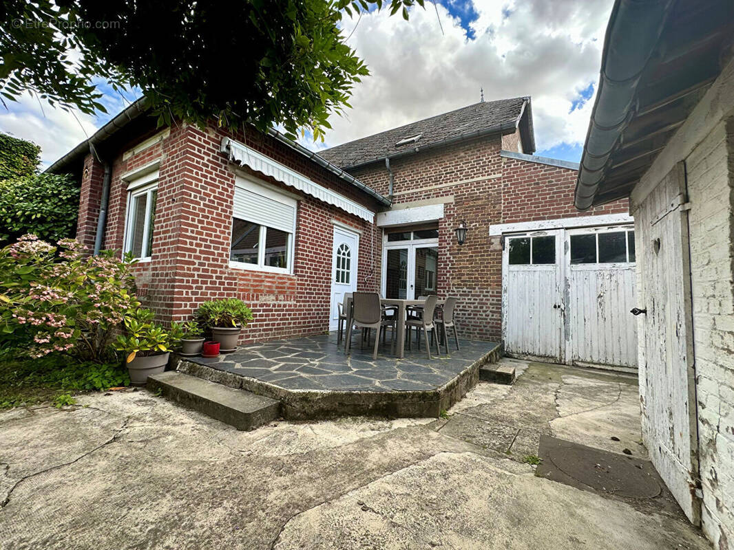 Maison à FLAVY-LE-MARTEL