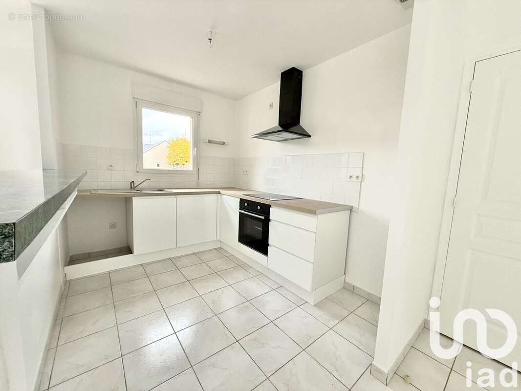 Photo 3 - Maison à BONCHAMP-LES-LAVAL