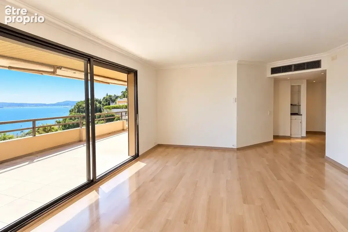 Cap d'ail "mala" - 3p 80m² - terrasse 35m² - garage - cave - vue mer panoramique - piscines - photo 2