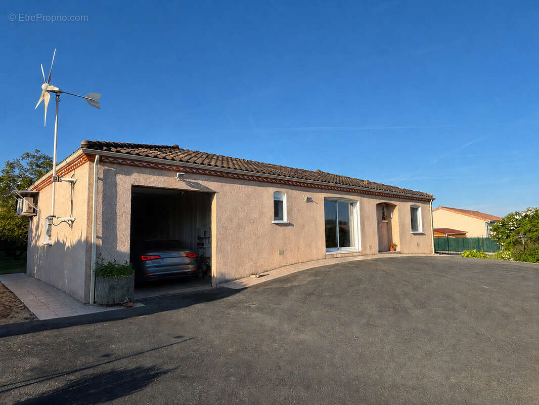 Maison à VIVIERS-LES-MONTAGNES