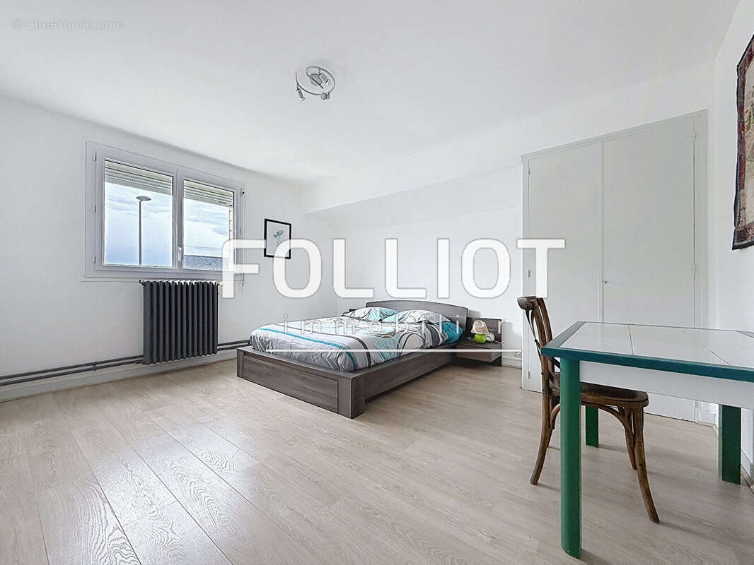 Maison à AGON-COUTAINVILLE