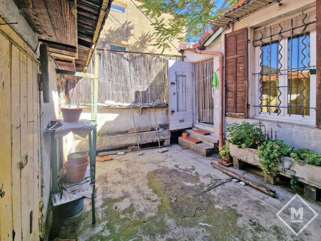 Maison à MARSEILLE-10E