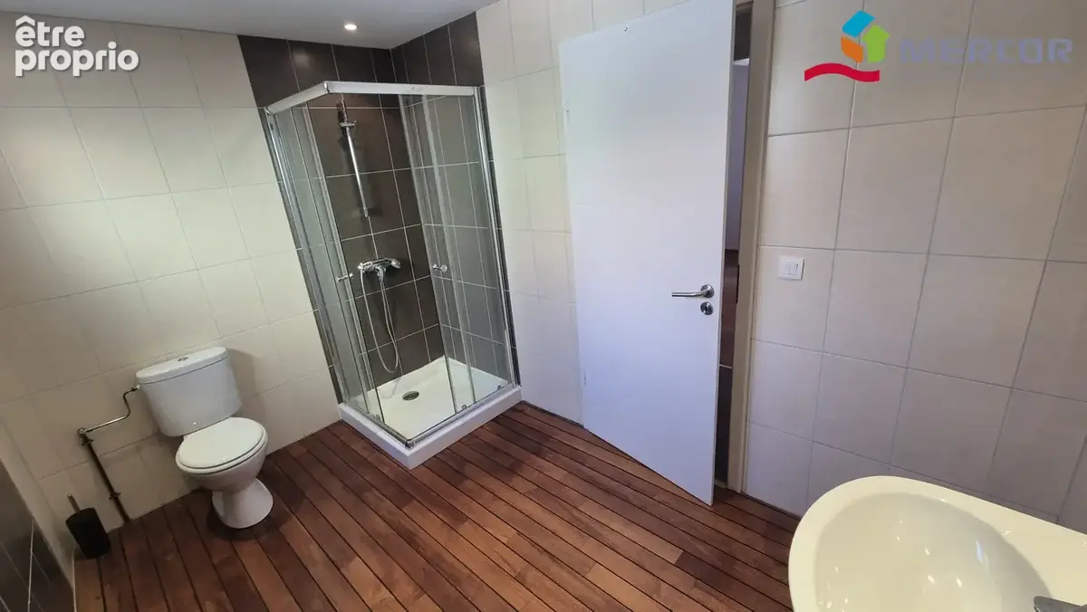Salle d'eau RDC