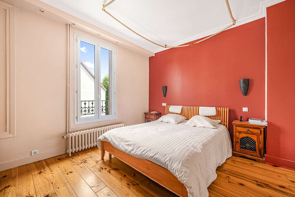 Maison à NANTERRE