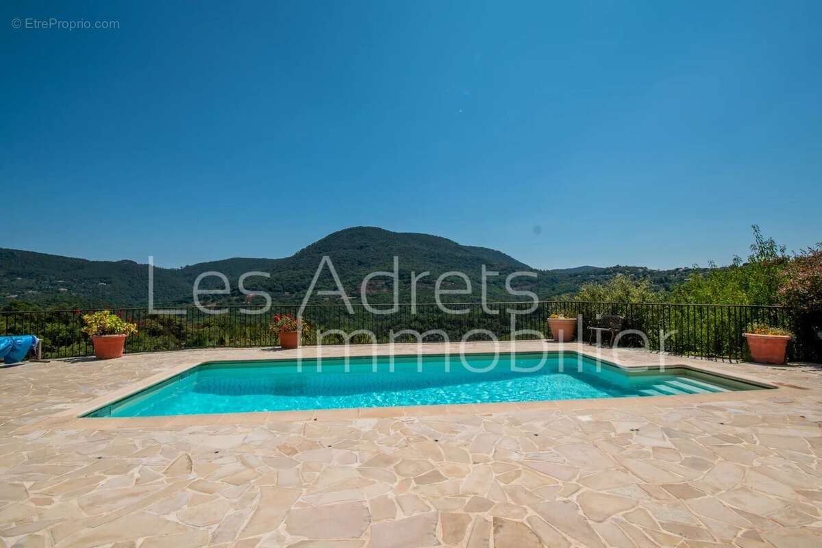 Maison 275 m² - Plein Sud - Vue Dégagée - photo 17