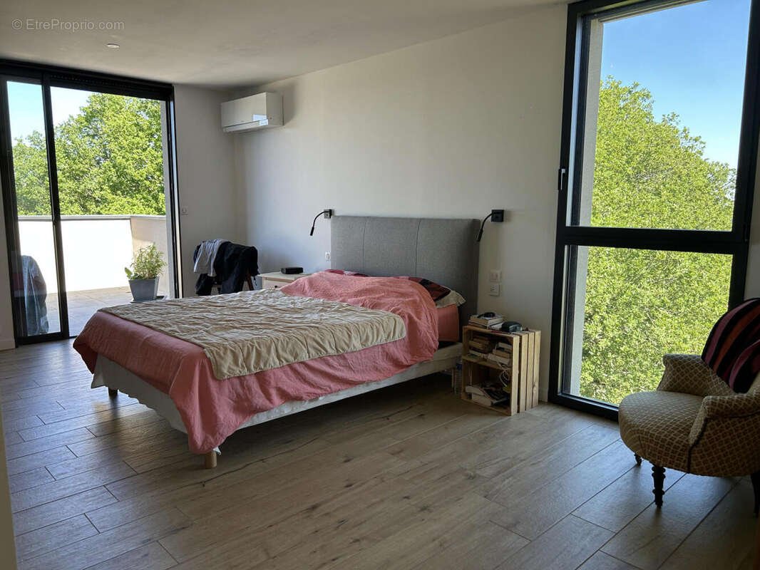 vue - Maison à SAINT-PIERRE-LAFEUILLE